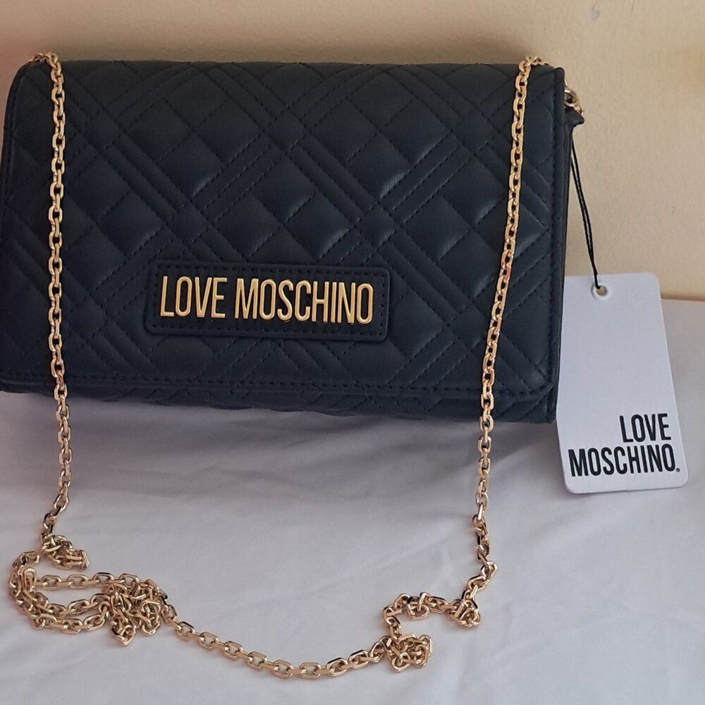 Love Mochino Quilted Bag with gold stand. BNWT